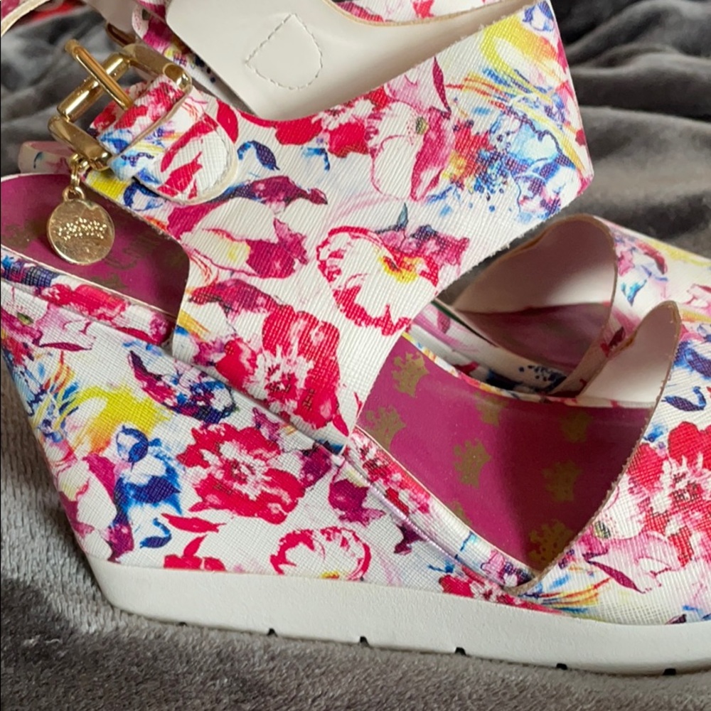 Juicy Couture Wedges